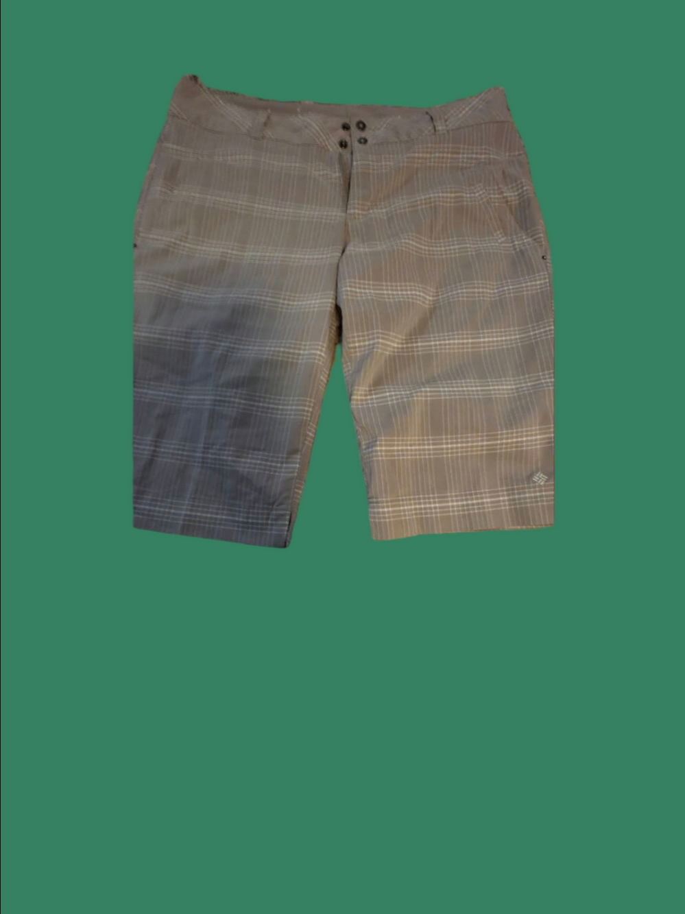 4/$25 Deal! Columbia Tan Plaid Shorts with White Accents